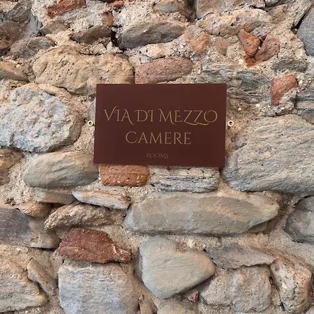 Konukevi Via Di Mezzo 103 3*